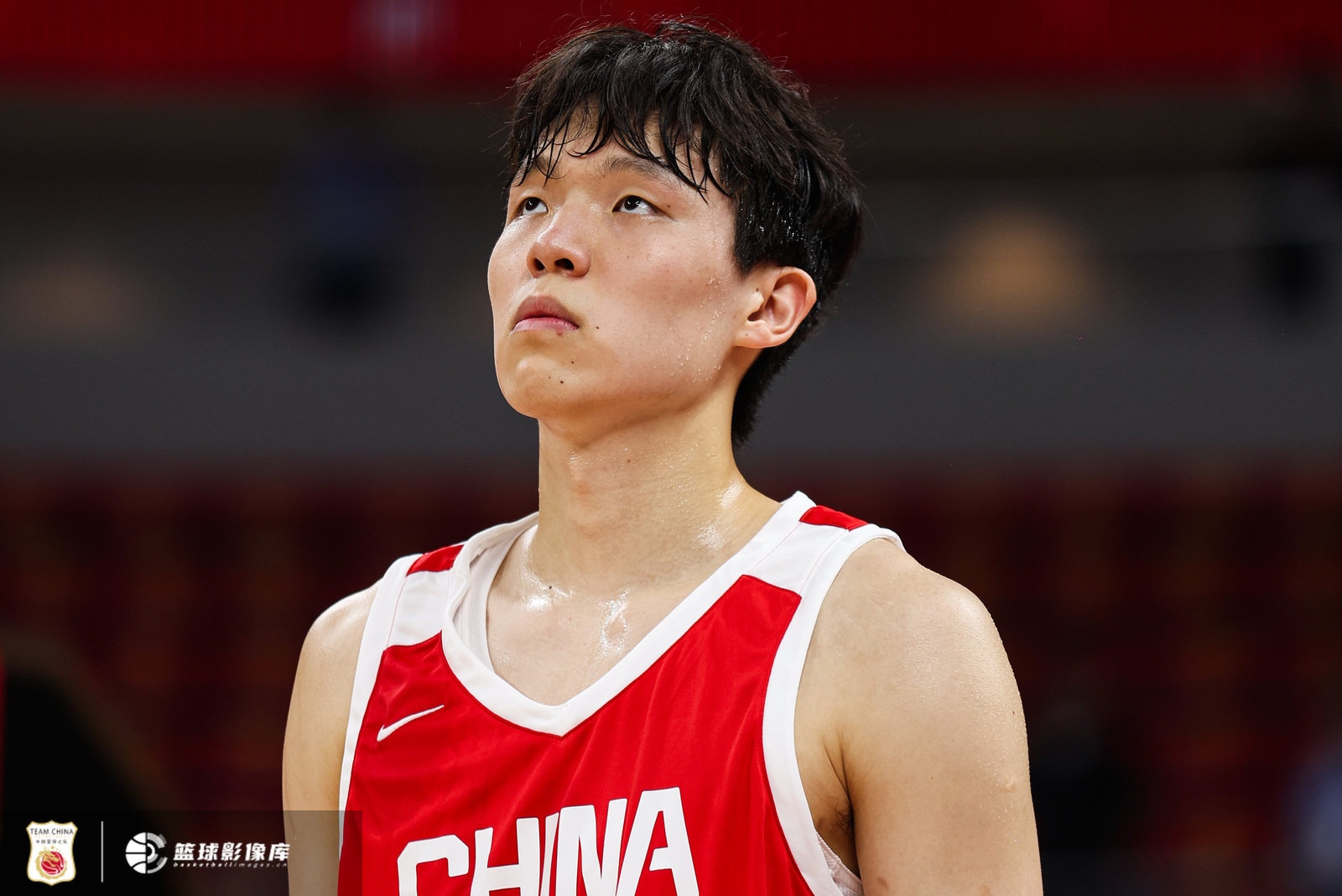 媒体人:杨瀚森仍为第三中锋 世预赛应继续依赖继伟大秋