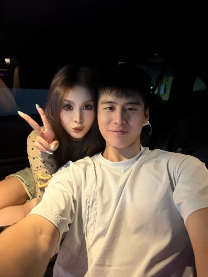 广东后卫陈家政晒照，上季场均3.7分季后赛仅1次出场