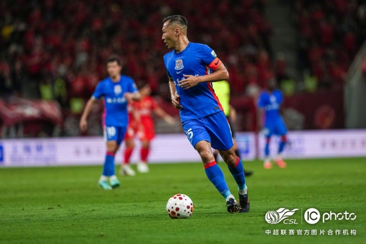 莱昂纳多李新翔破门 海港德比2-0胜申花 莱昂纳多李新翔破门 海港德比2-0胜申花