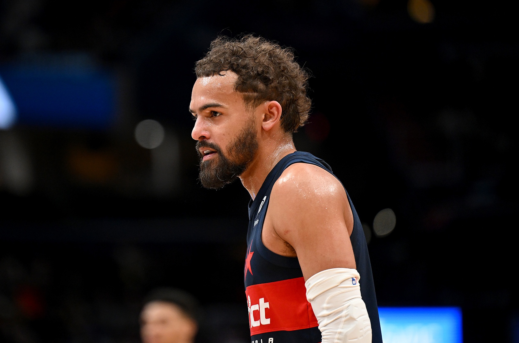 NBA15大垃圾合同:恩比德居首 特雷·杨第二 NBA15大垃圾合同:恩比德居首 特雷·杨第二