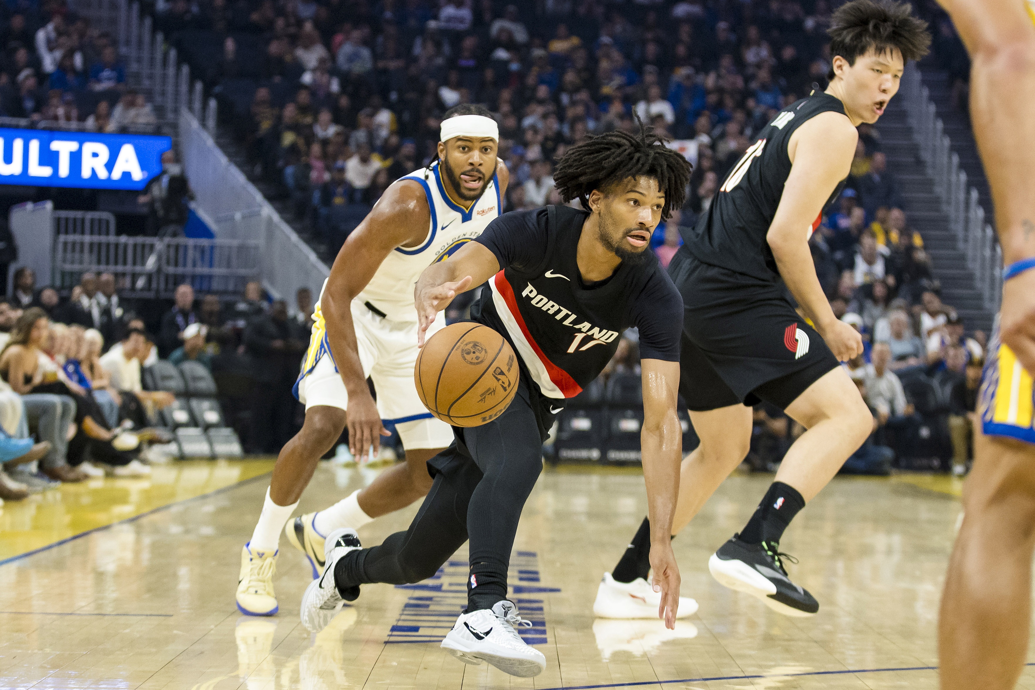 夏普受伤杨瀚森会获得更多机会？解说：两人位置不同 无直接竞争