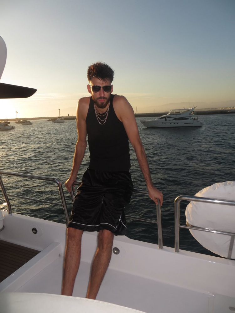 与杜兰特一起训练！霍姆格伦更新社媒晒休赛期动态